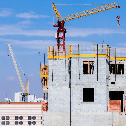 Prawo budowlane – wyzwania i zagrożenia dla przedsiębiorców